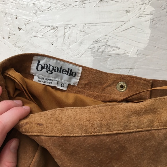 SOLD Vintage Suede Pencil Skirt - Picture 6 of 8